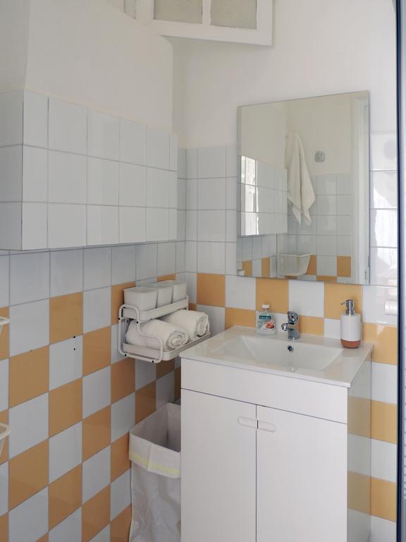 71 Castilho Guest House Лиссабон Номер фото