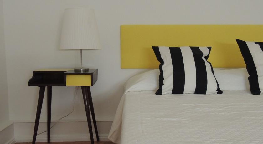 71 Castilho Guest House Лиссабон Номер фото